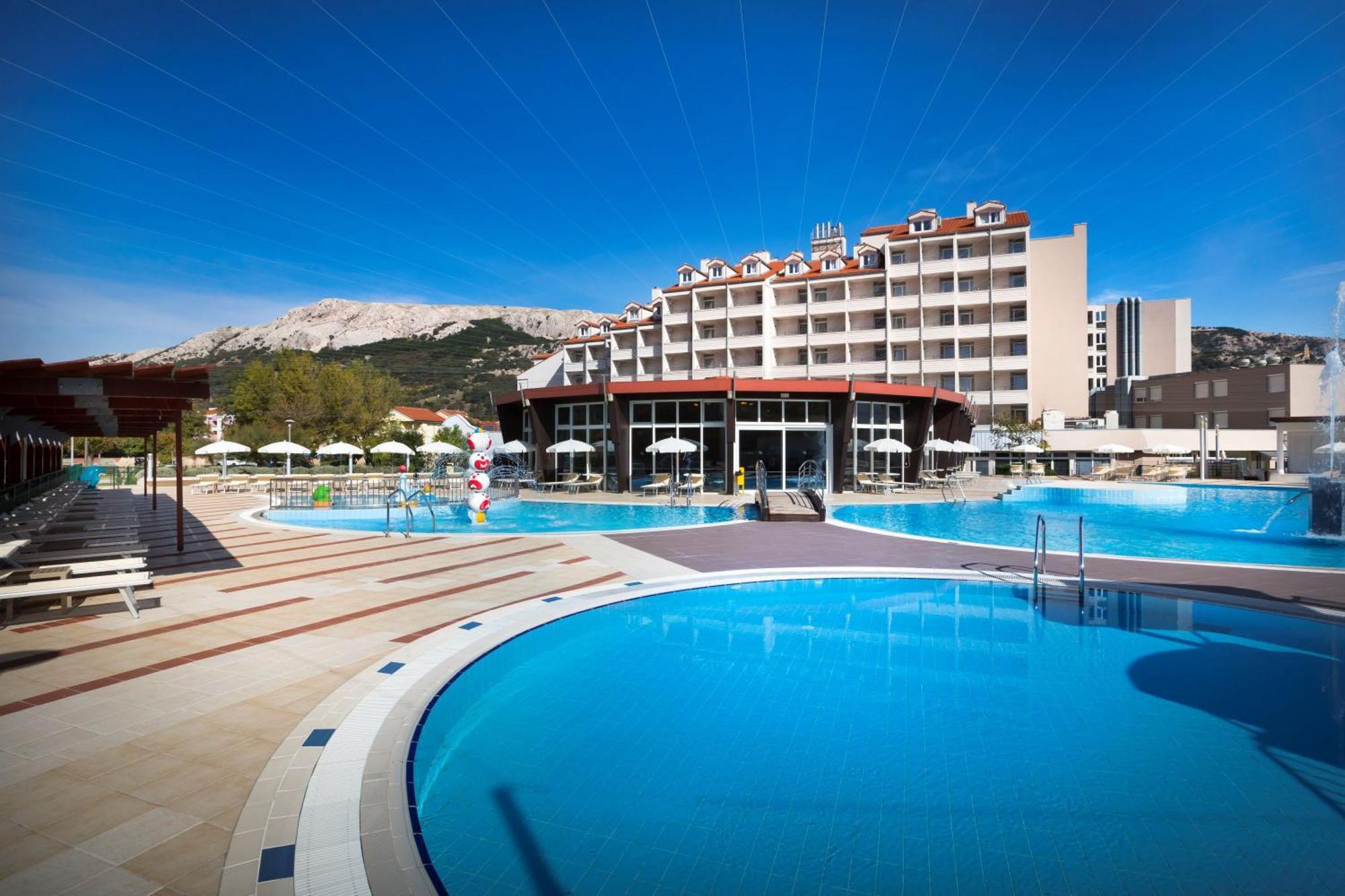 Sunny Baska Hotel By Valamar, Ex Corinthia Luaran gambar
